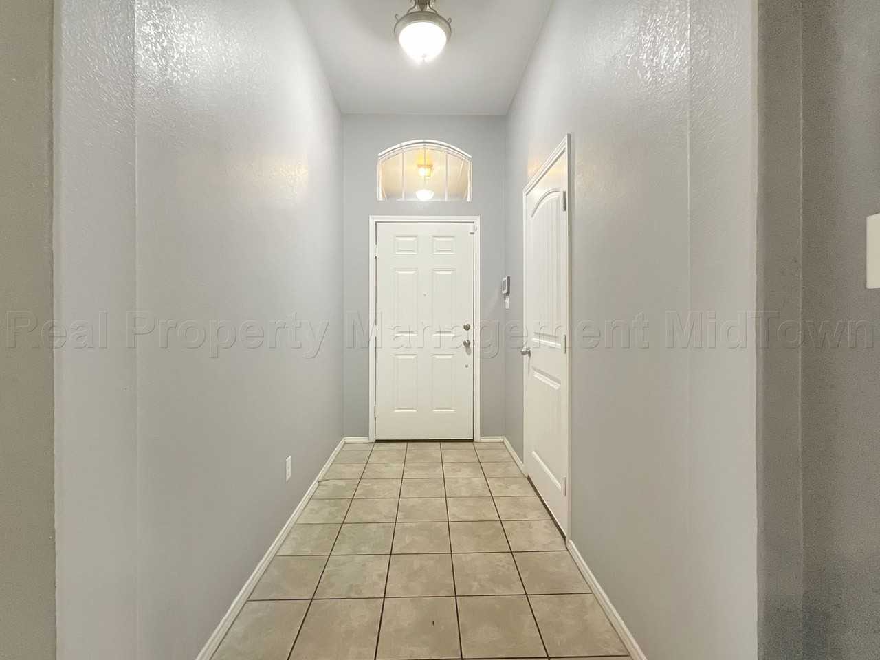 2053 Leonard Ranch Rd - Photo 3 of 43