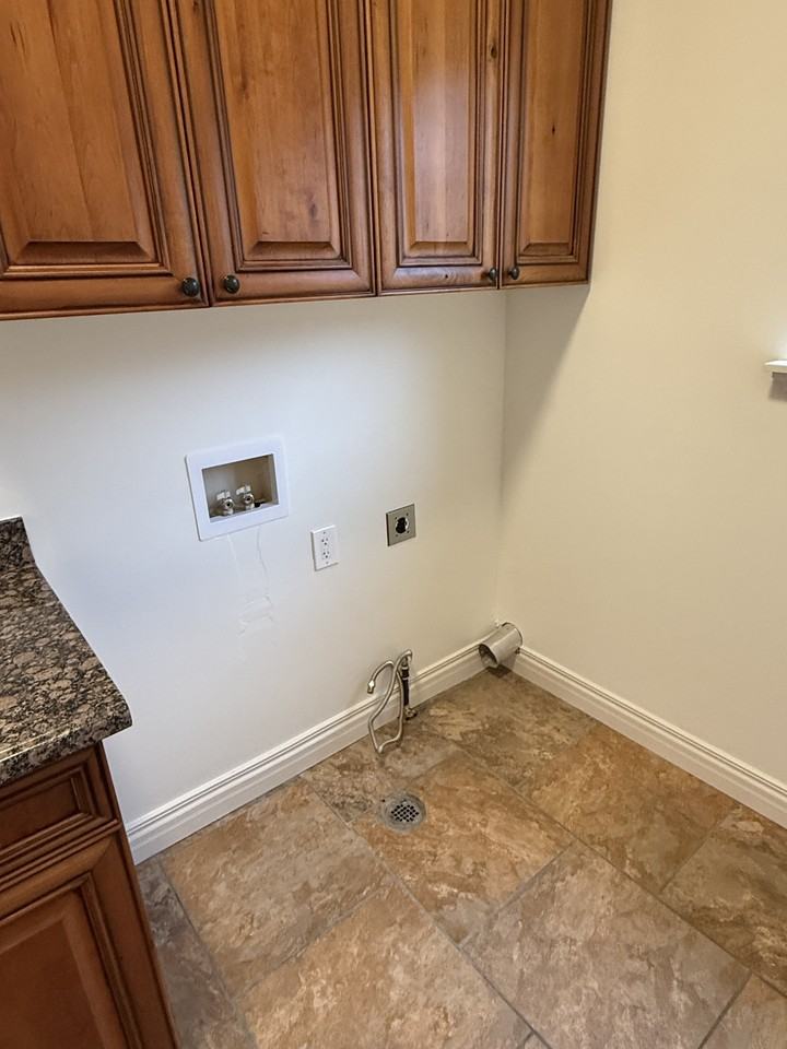 14328 S Log Home Ln #1 - Photo 6 of 50