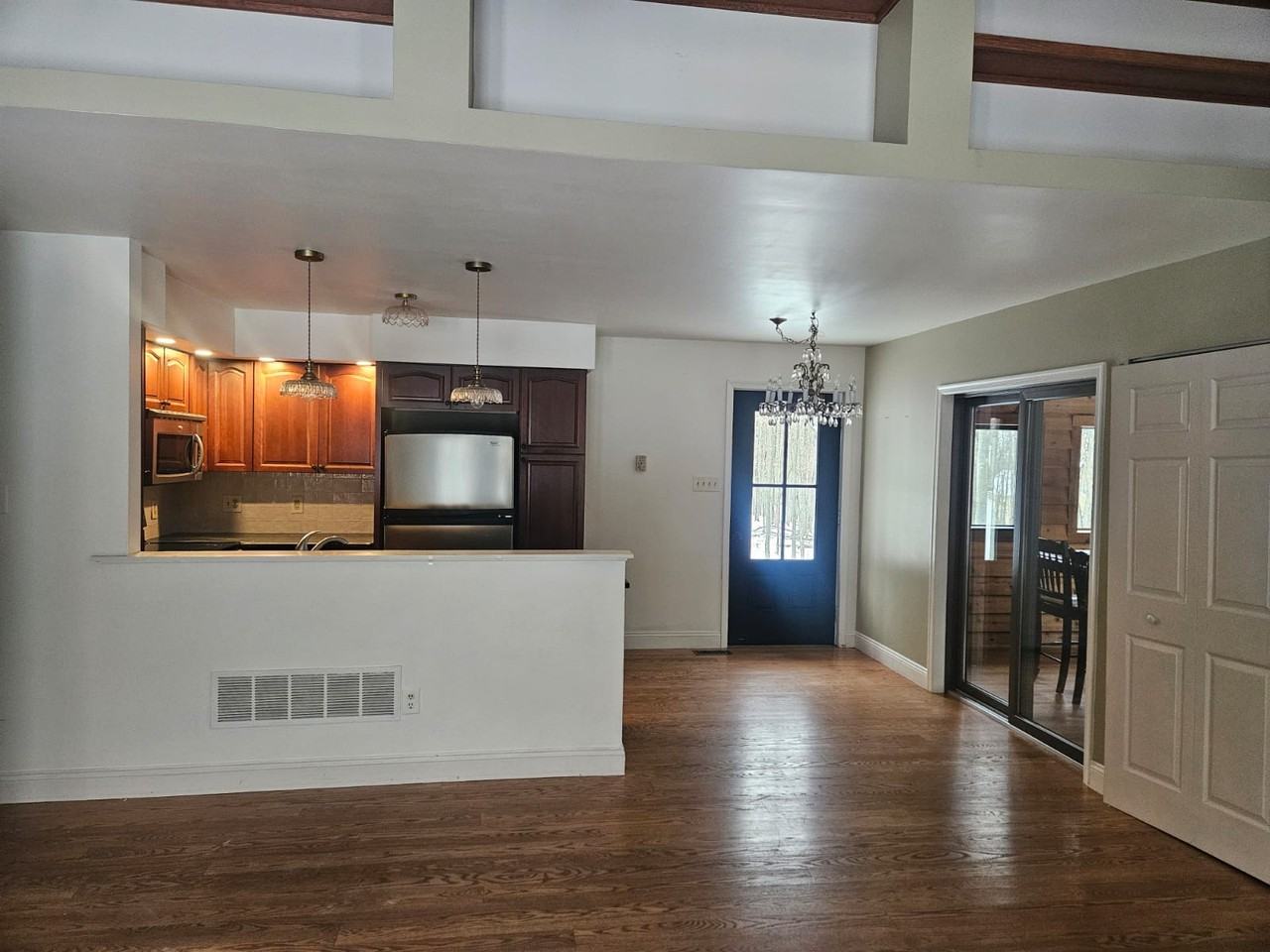 116 Cheyney Dr #1 - Photo 2 of 14