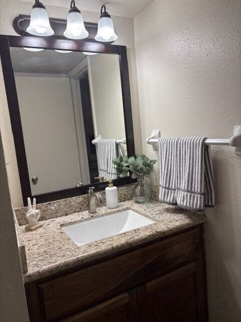 Parkwood Apartments - Photo 5 of 7