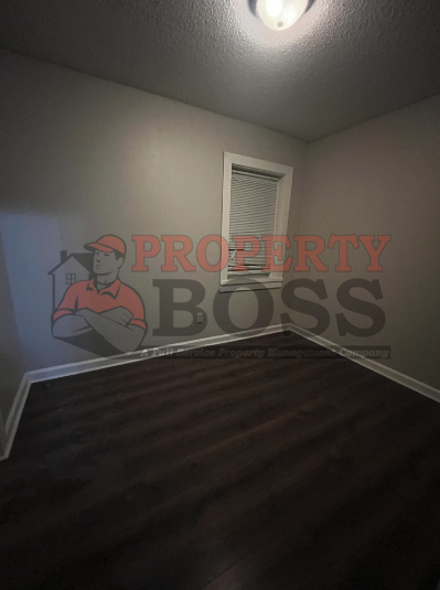 1502 Broadway Street 4B - Photo 3 of 6