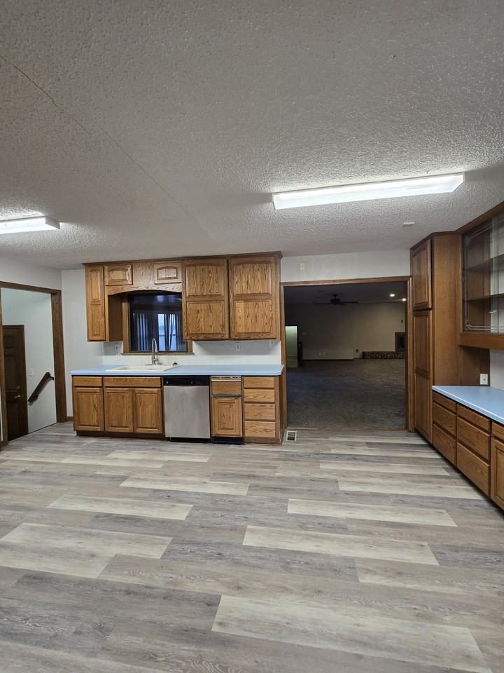 714 S Fabrique Dr #1 - Photo 7 of 43