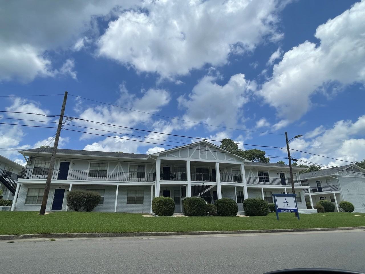 The Ashton Apts - Photo 5 of 5