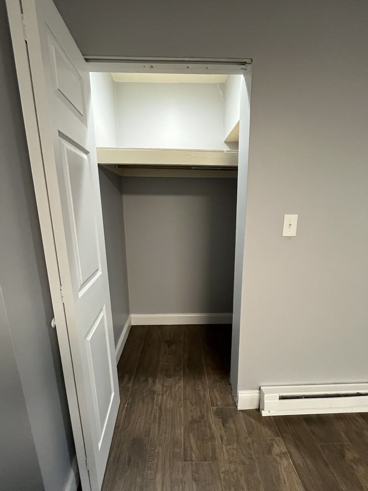 263 Ann Street - Photo 6 of 10