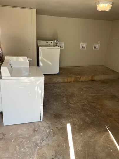 1015 East Hurd Street - Photo 7 of 18