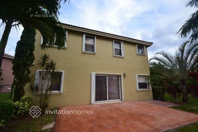 20382 Sw 3rd St - Photo 6 of 7