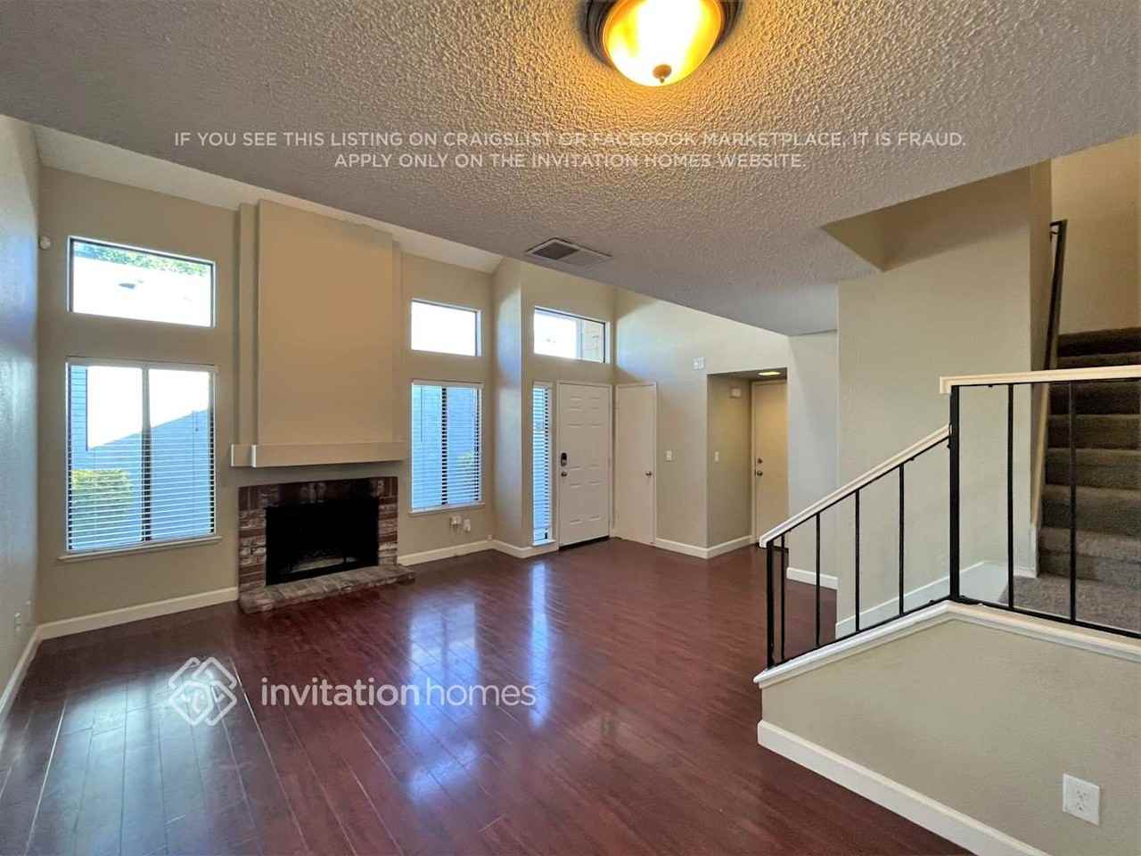 2272 Sandcastle Way - Photo 2 of 17