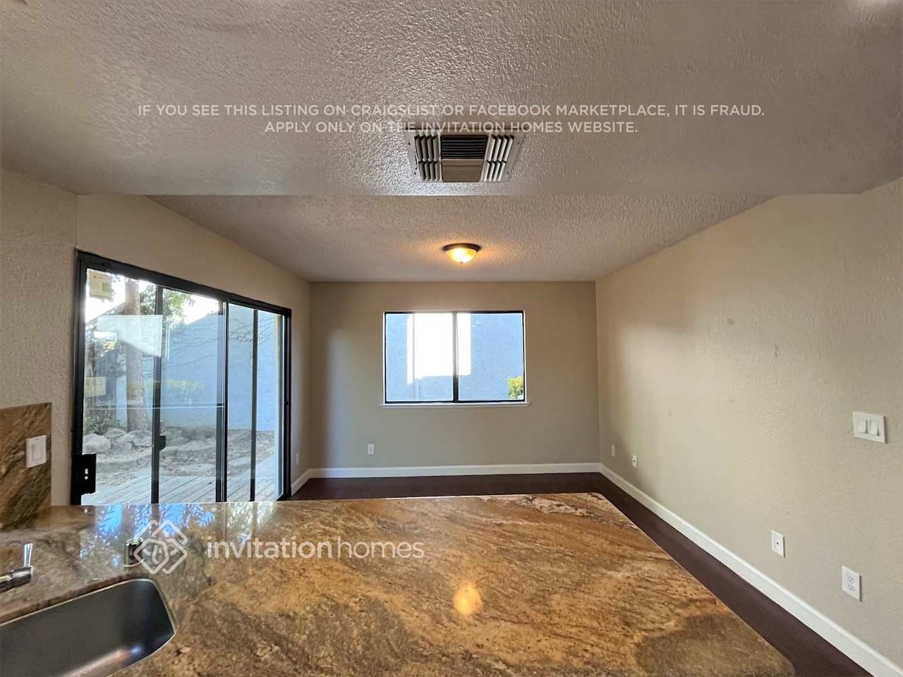 2272 Sandcastle Way - Photo 6 of 17