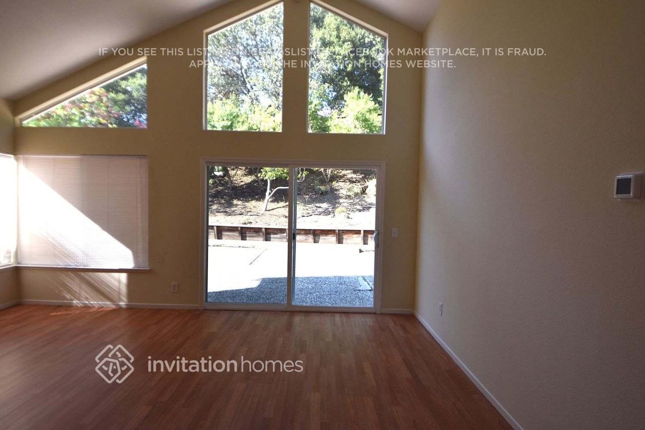 4836 Georgia St - Photo 7 of 17