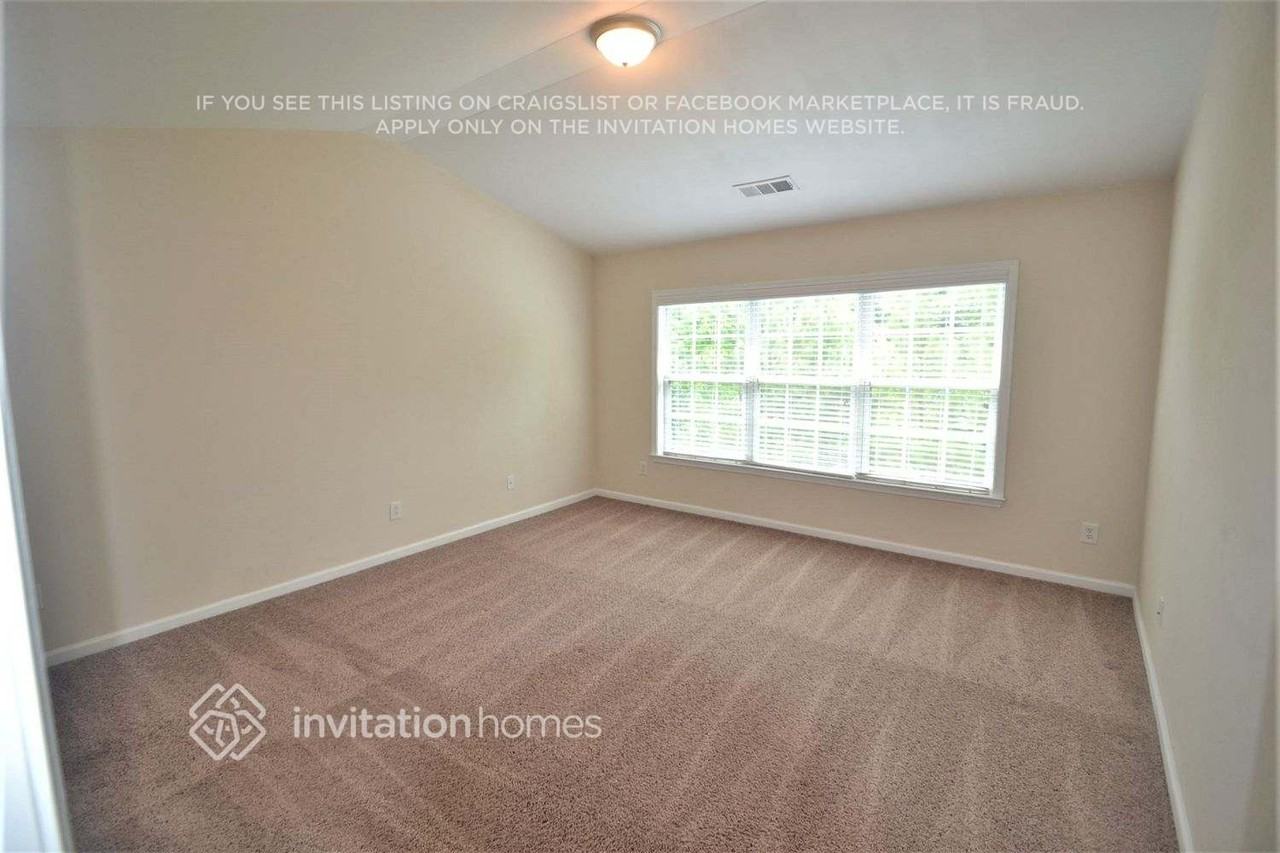 544 Watercress Dr - Photo 2 of 6