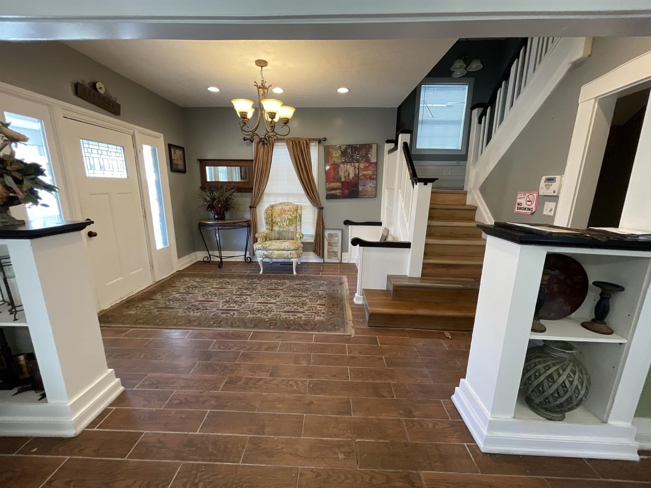 3119 College - Photo 2 of 4