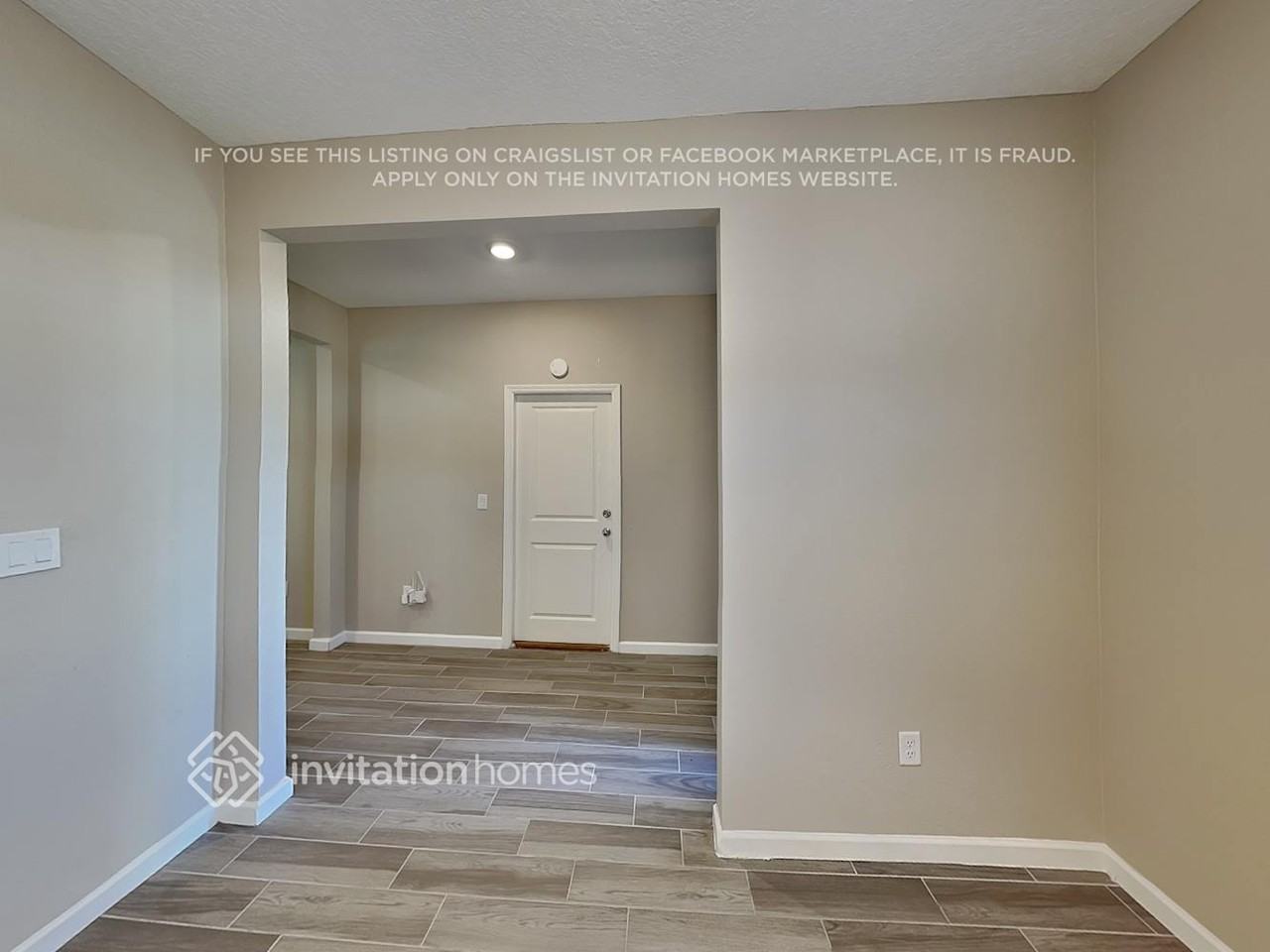 6760 Haven Crest Ct - Photo 5 of 18