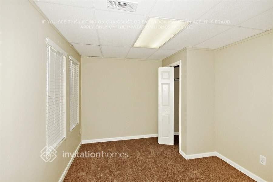 5851 Brookside Dr Se - Photo 7 of 14