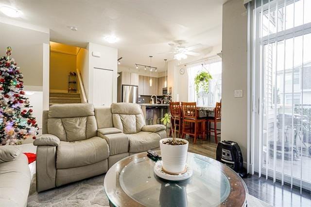 19433 Townhouse #1 - Photo 7 of 10