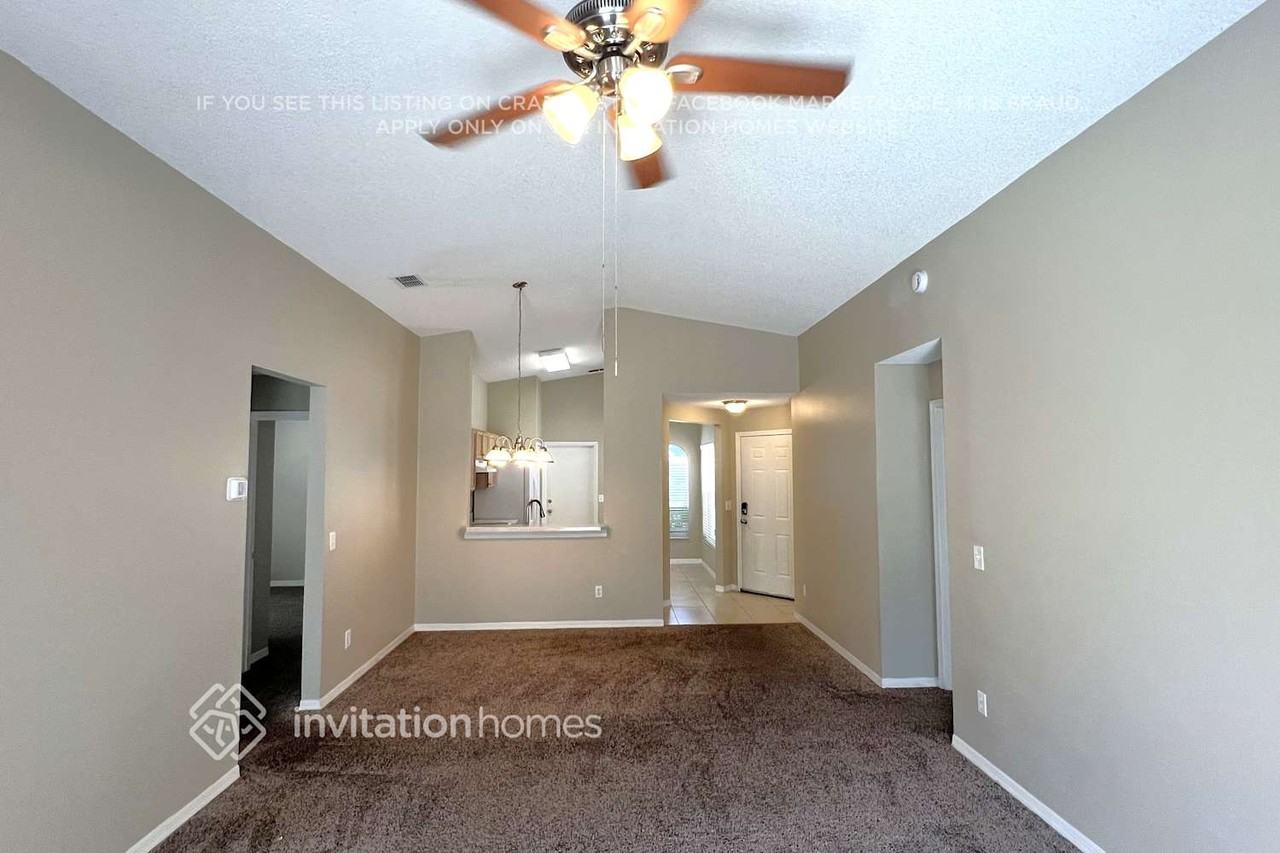 1514 Oak Hill Trl - Photo 2 of 7