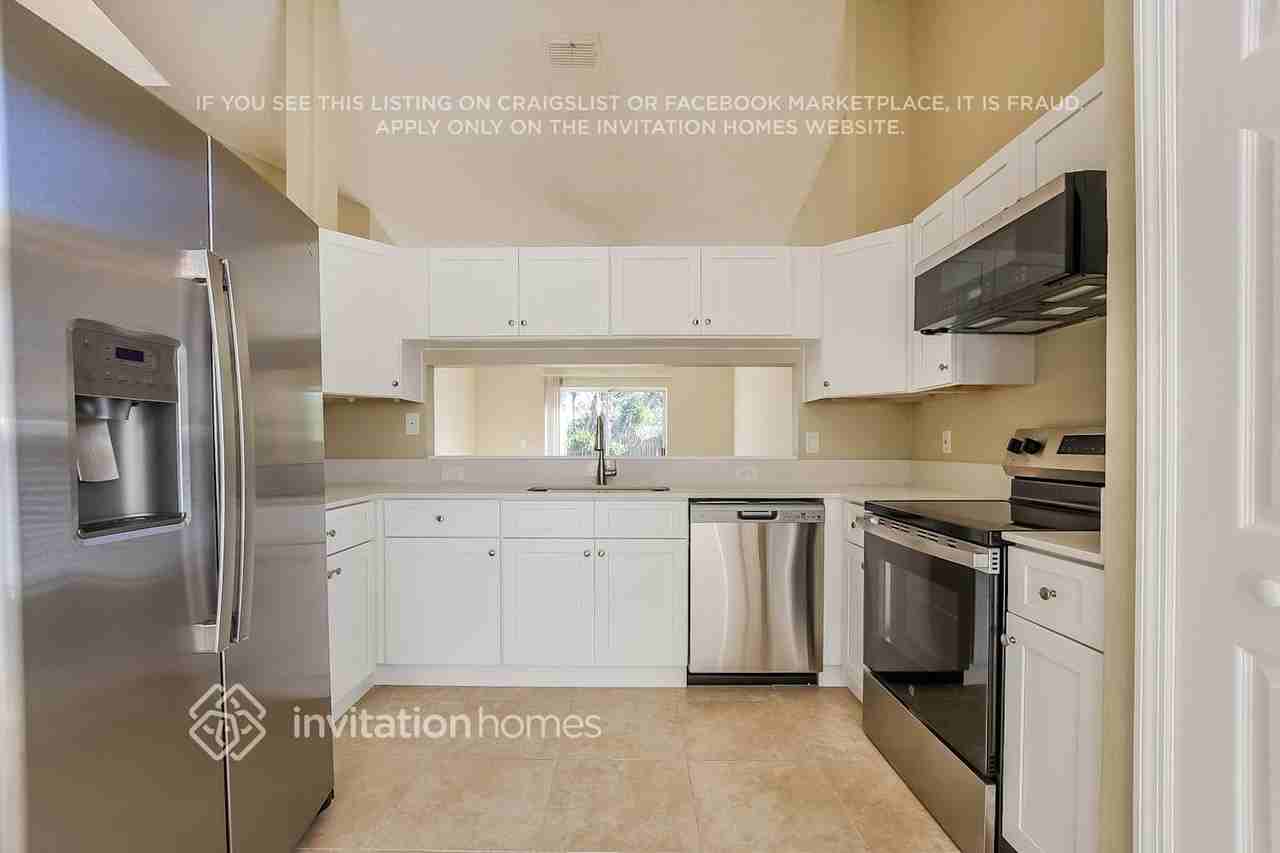 733 Alto Pl - Photo 6 of 17