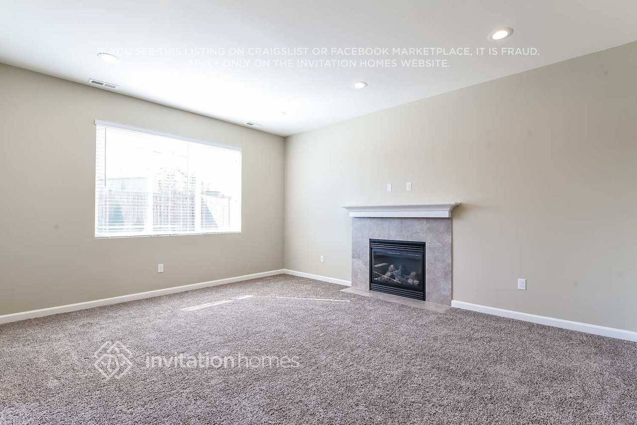 19129 18th Avenue Ct E - Photo 2 of 19