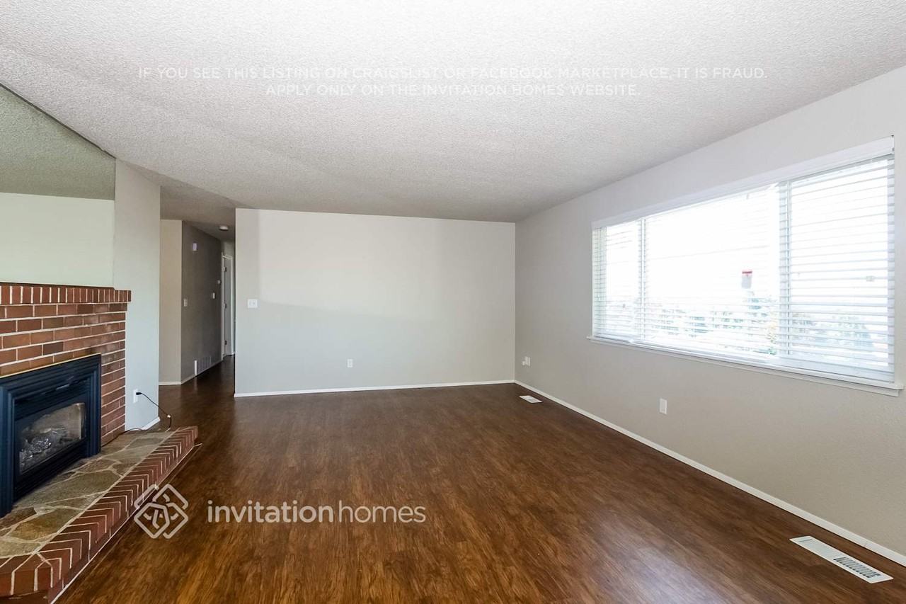 2401 N Narrows Dr - Photo 4 of 23