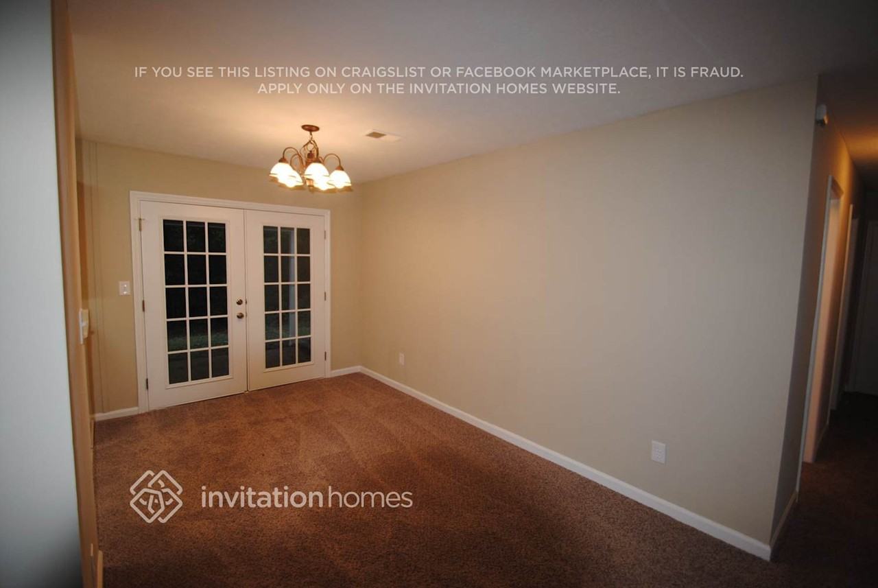 705 Old Manor Rd Nw - Photo 3 of 7