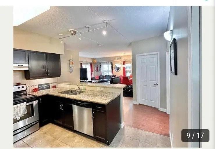 40 Shore St - Photo 2 of 5