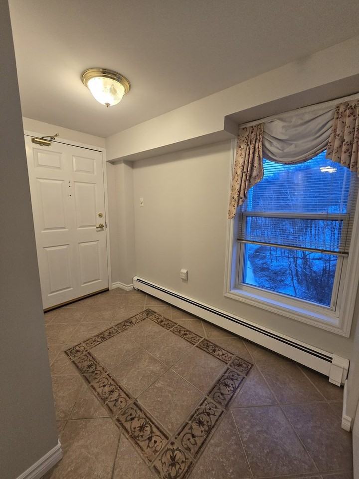 275 Prince Albert Rd - Photo 2 of 9