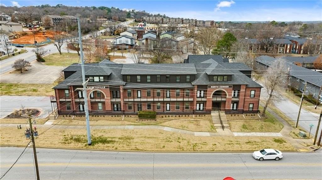 1115-#205  N Leverett  ST - Photo 2 of 17