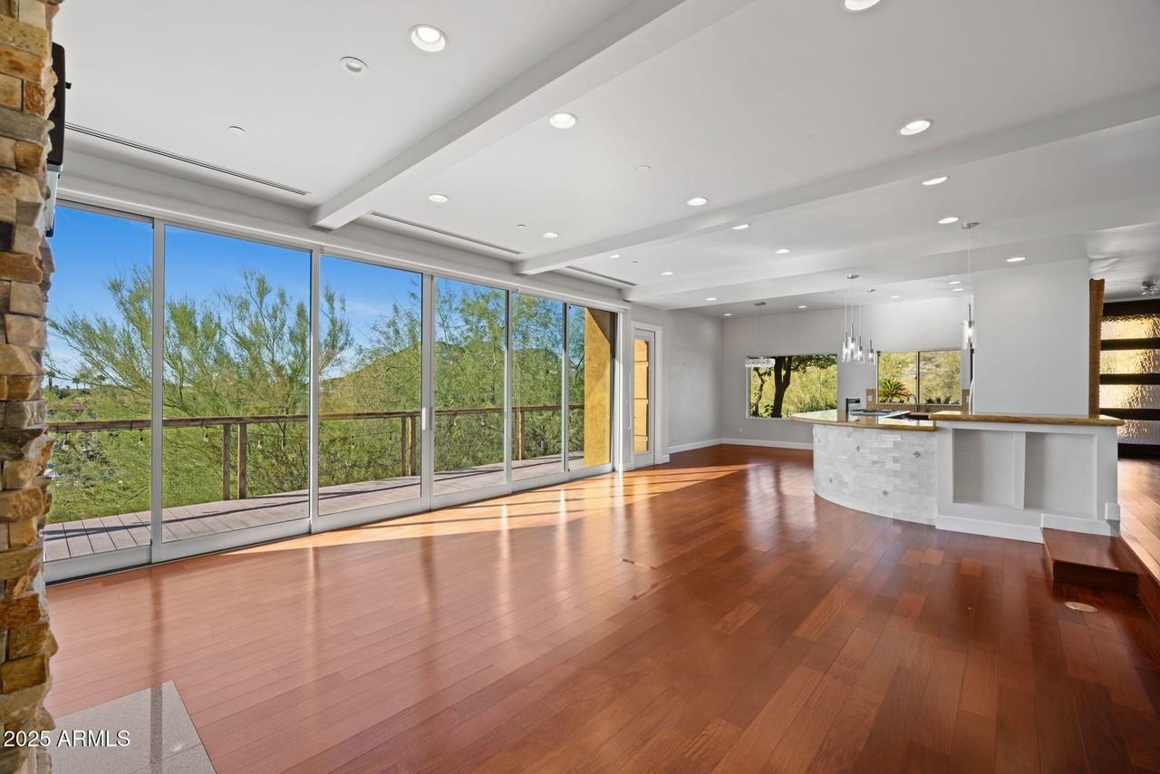 4820 E Cottontail Run Rd - Photo 4 of 22