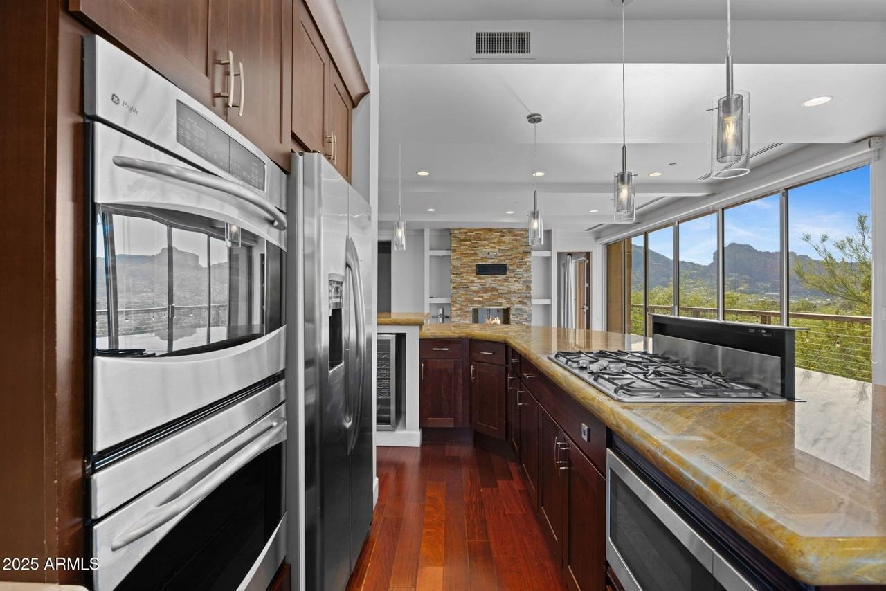 4820 E Cottontail Run Rd - Photo 6 of 22