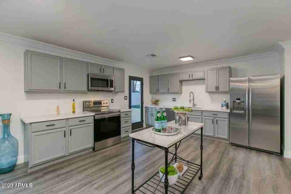 2246 N 82nd St - Photo 4 of 16