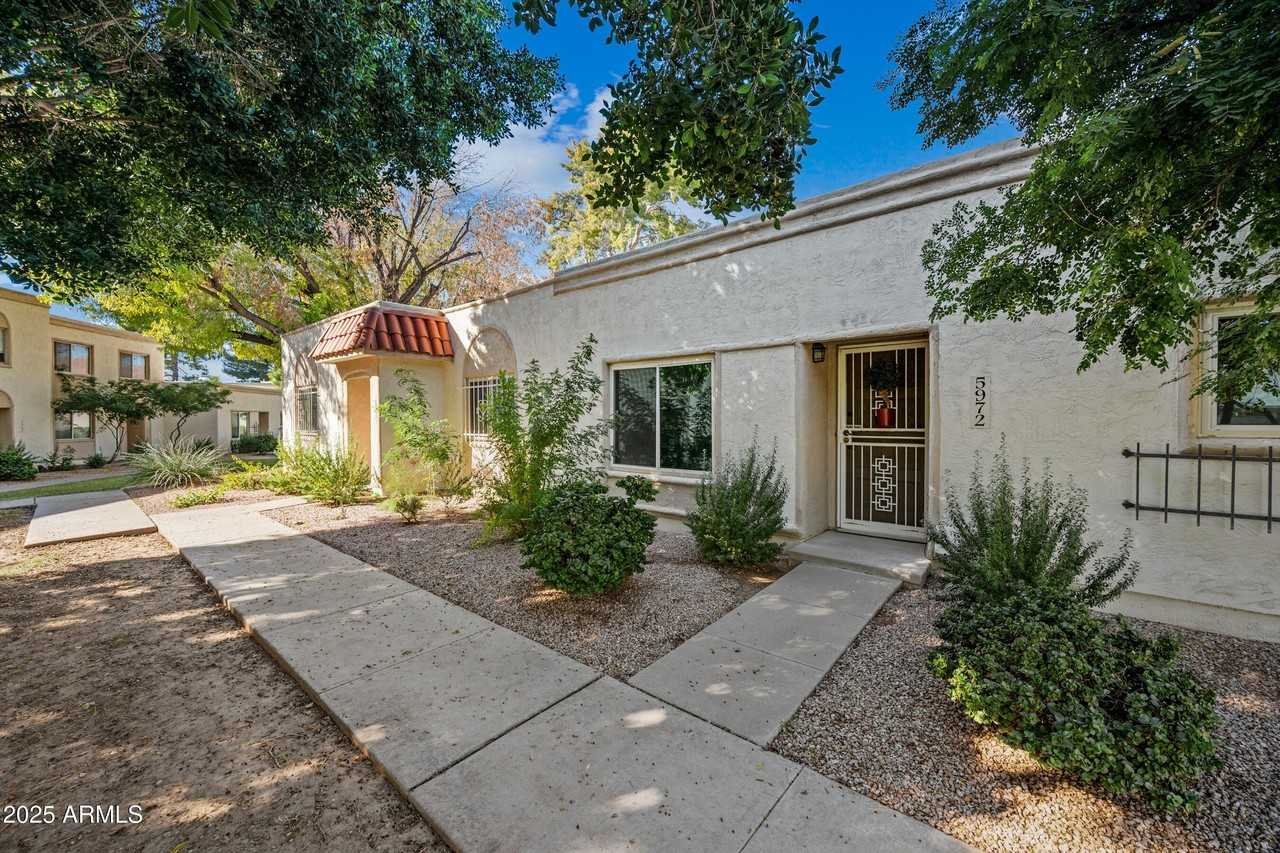 5972 N 83rd St - Photo 3 of 50