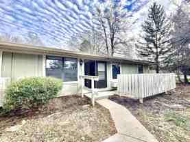 3032 E Amy Ln - Photo 1 of 1