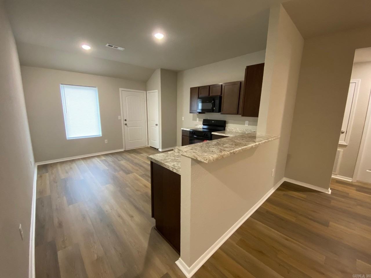 4520 Olympic Dr - Photo 3 of 14