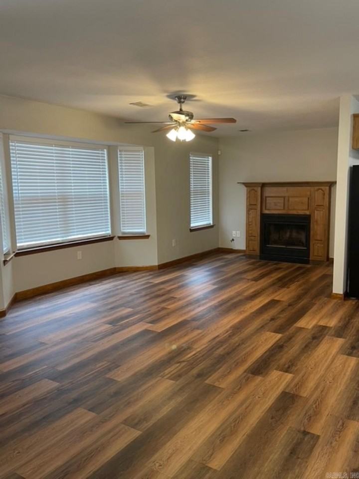 111 Eve Ln - Photo 3 of 18