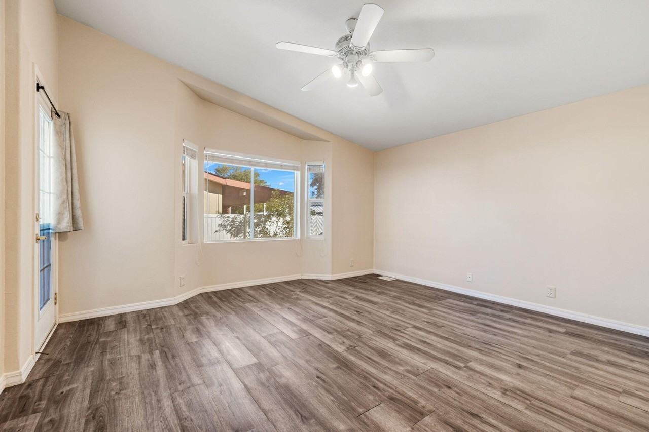 15300 Palm Dr Spc 33 #33 - Photo 5 of 39