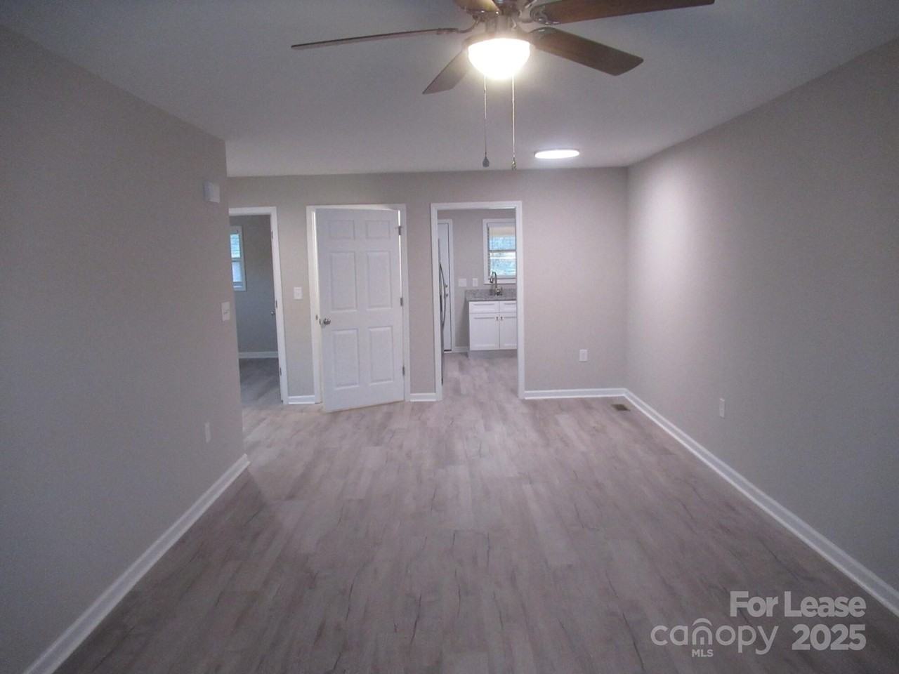 1761 River Rd - Photo 4 of 20