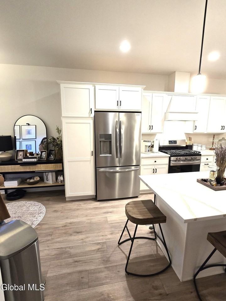 2 Blair Ct - Photo 5 of 19