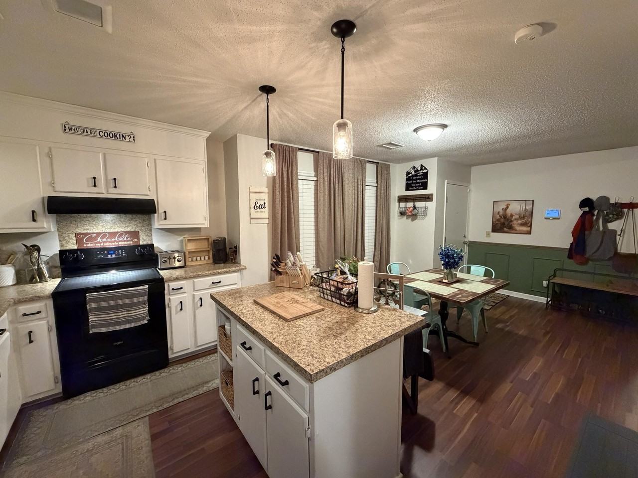 101 Egret Ave - Photo 5 of 20