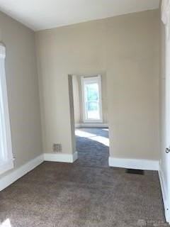 270 E Market St #5 - Photo 4 of 11