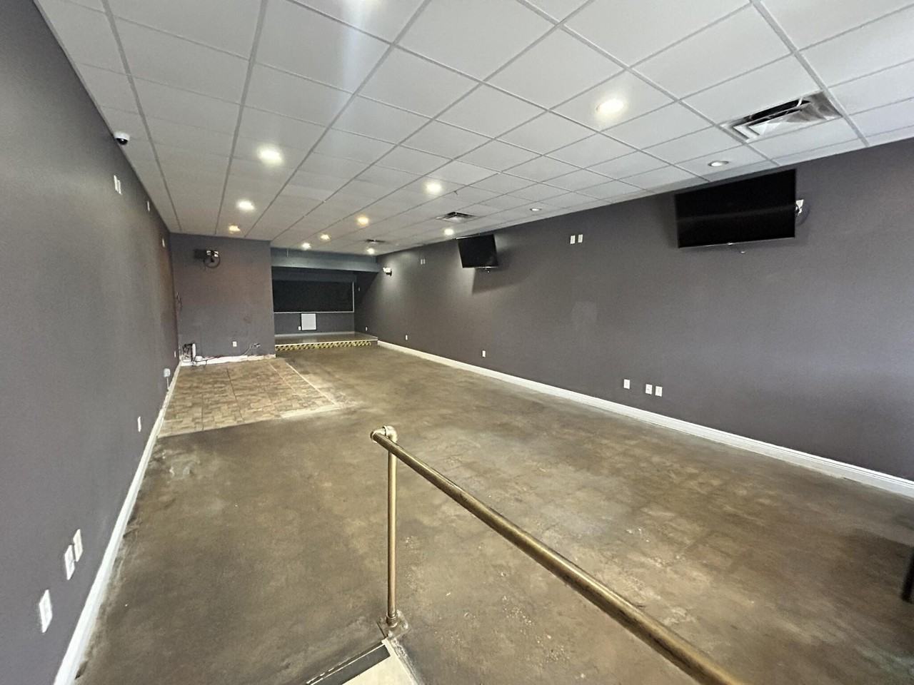 148 E Woodruff Ave - Photo 3 of 7