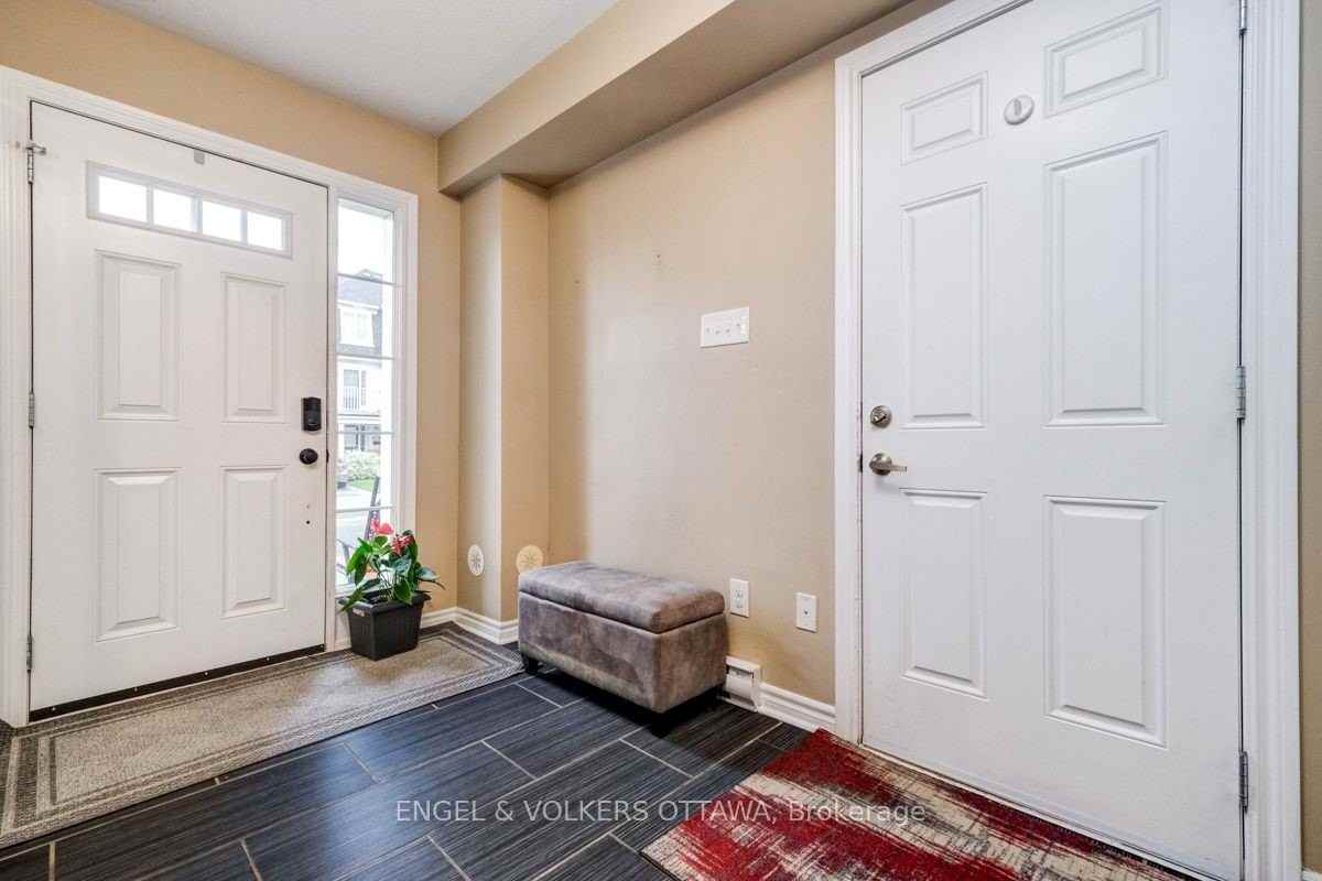 2604 Baynes Sound Way - Photo 2 of 25