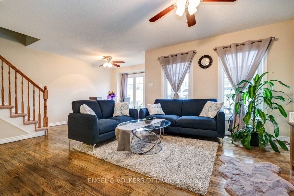 2604 Baynes Sound Way - Photo 6 of 25