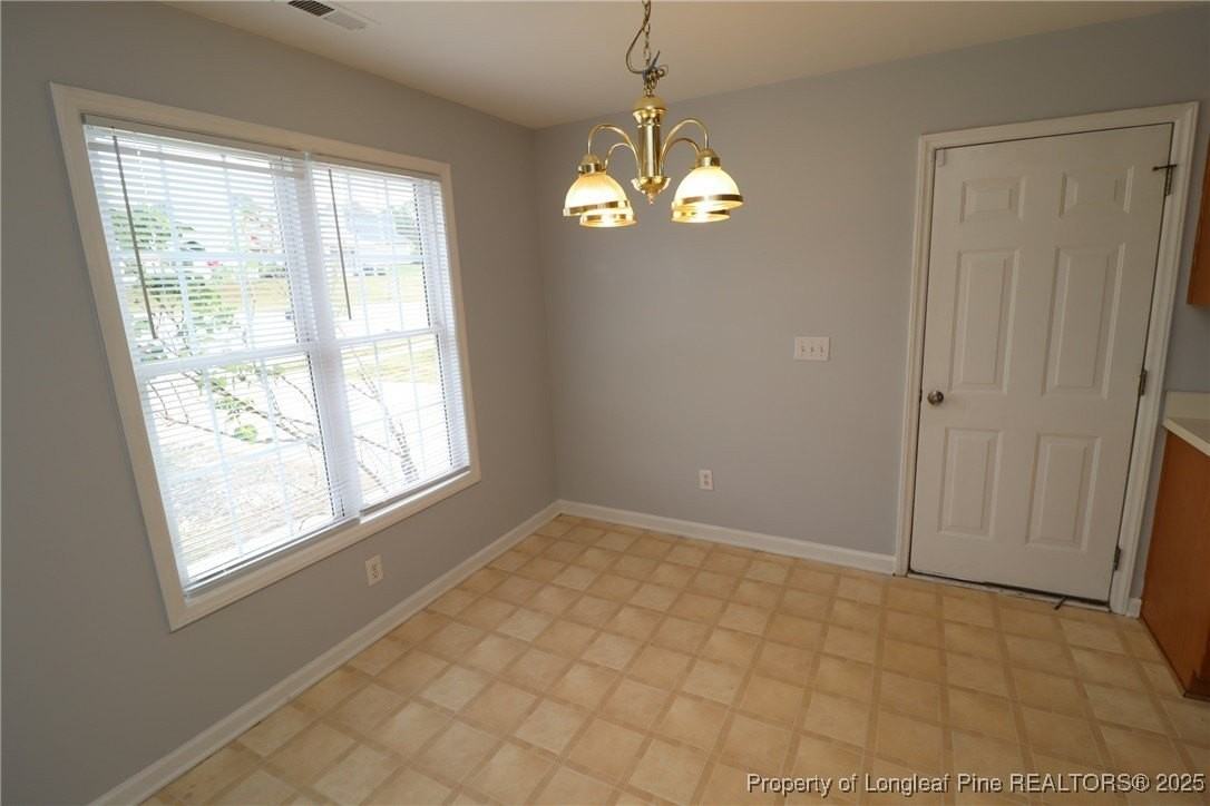 4105 Scofield Dr - Photo 3 of 27