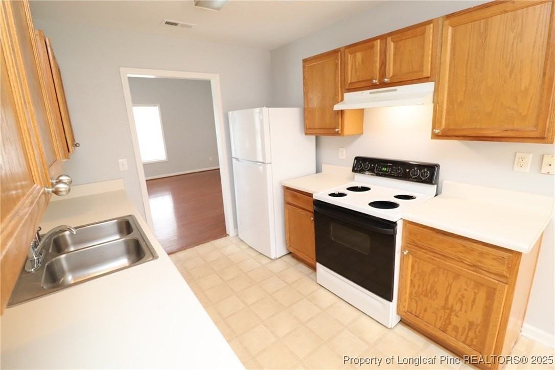 4105 Scofield Dr - Photo 6 of 27