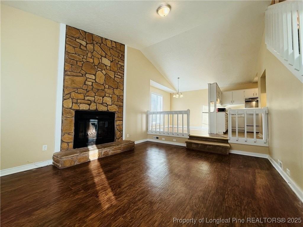 824 Danish Dr - Photo 3 of 21