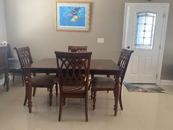 179 Jasmine St - Photo 4 of 10