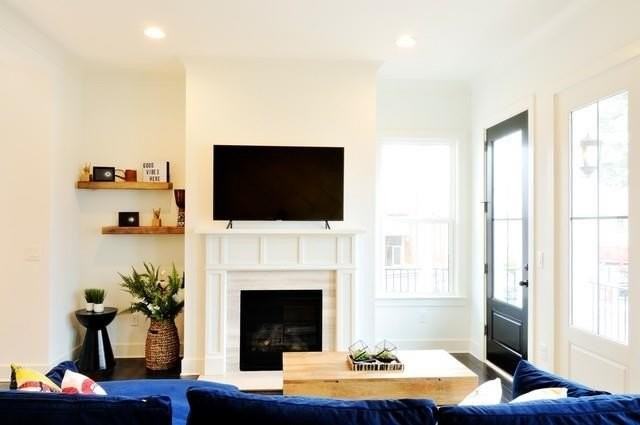 2054 Rockledge Rd Ne - Photo 7 of 14