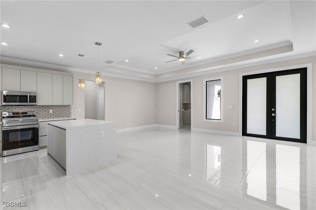 1332 Desoto Blvd S - Photo 5 of 22