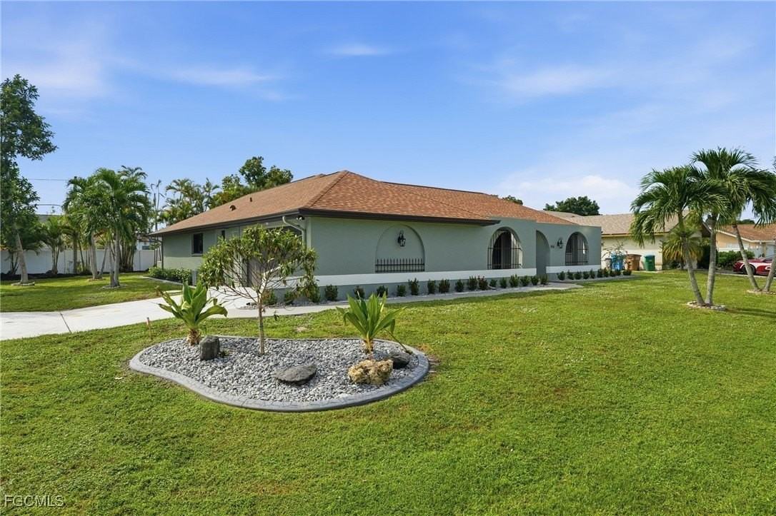 1914 Se 16th St - Photo 2 of 45