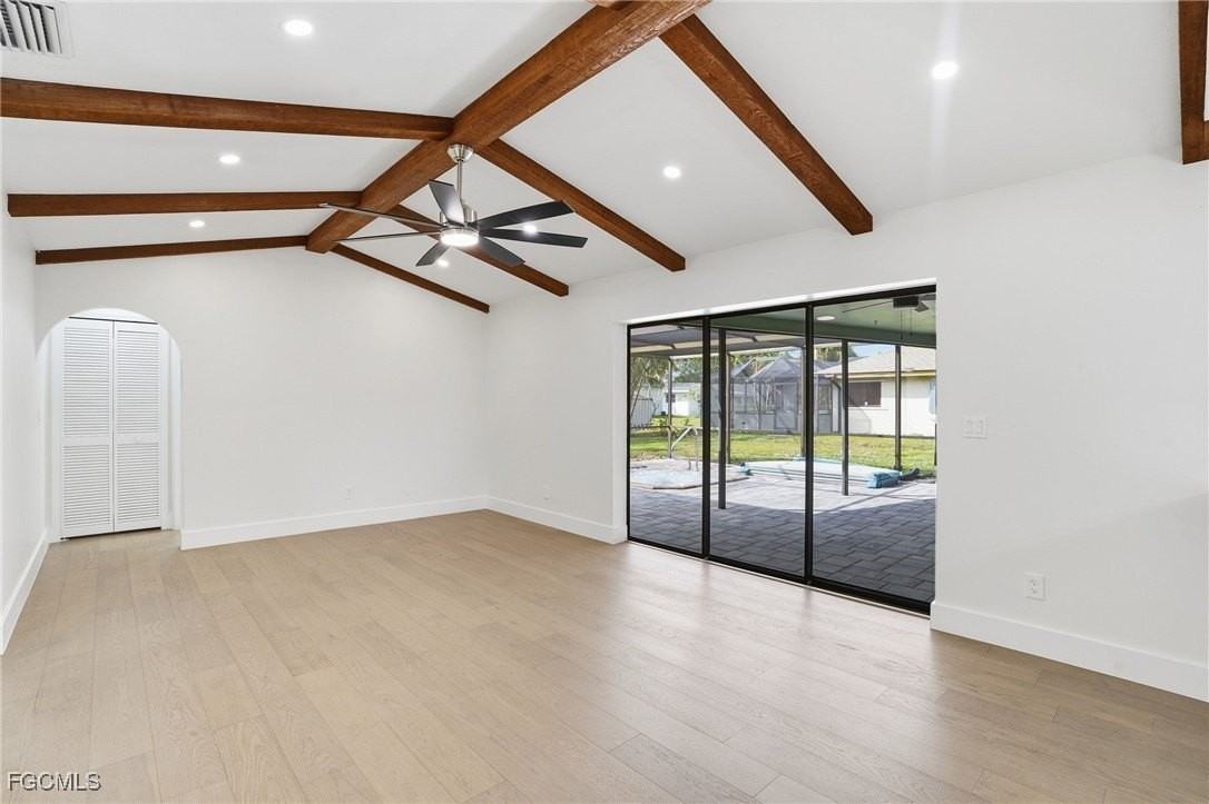 1914 Se 16th St - Photo 4 of 45