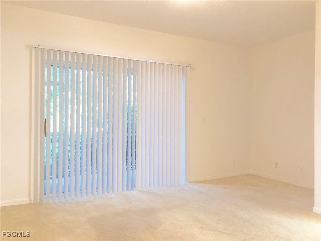 8073 Pacific Beach Dr - Photo 4 of 20